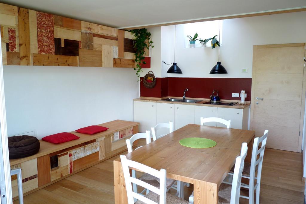 B&B Casa Sul Lago - Appartamenti Calceranica al Lago Cameră foto